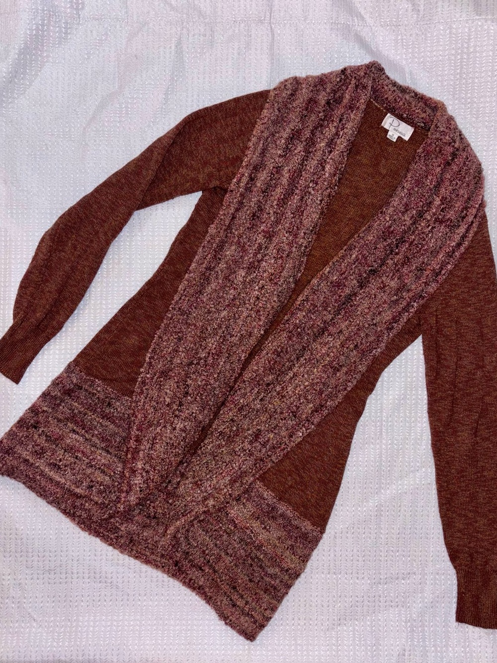 Open-Front Textured Knit Cardigan in Mauve Brown - Picture 3 of 4